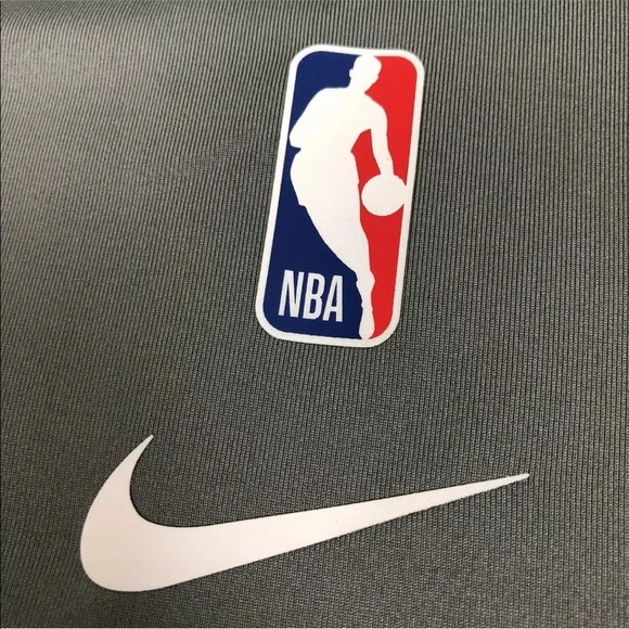 Nike NBA Sacramento Kings Mens Short Sleeve Shirt Polo Gray Size MT AV1791-002